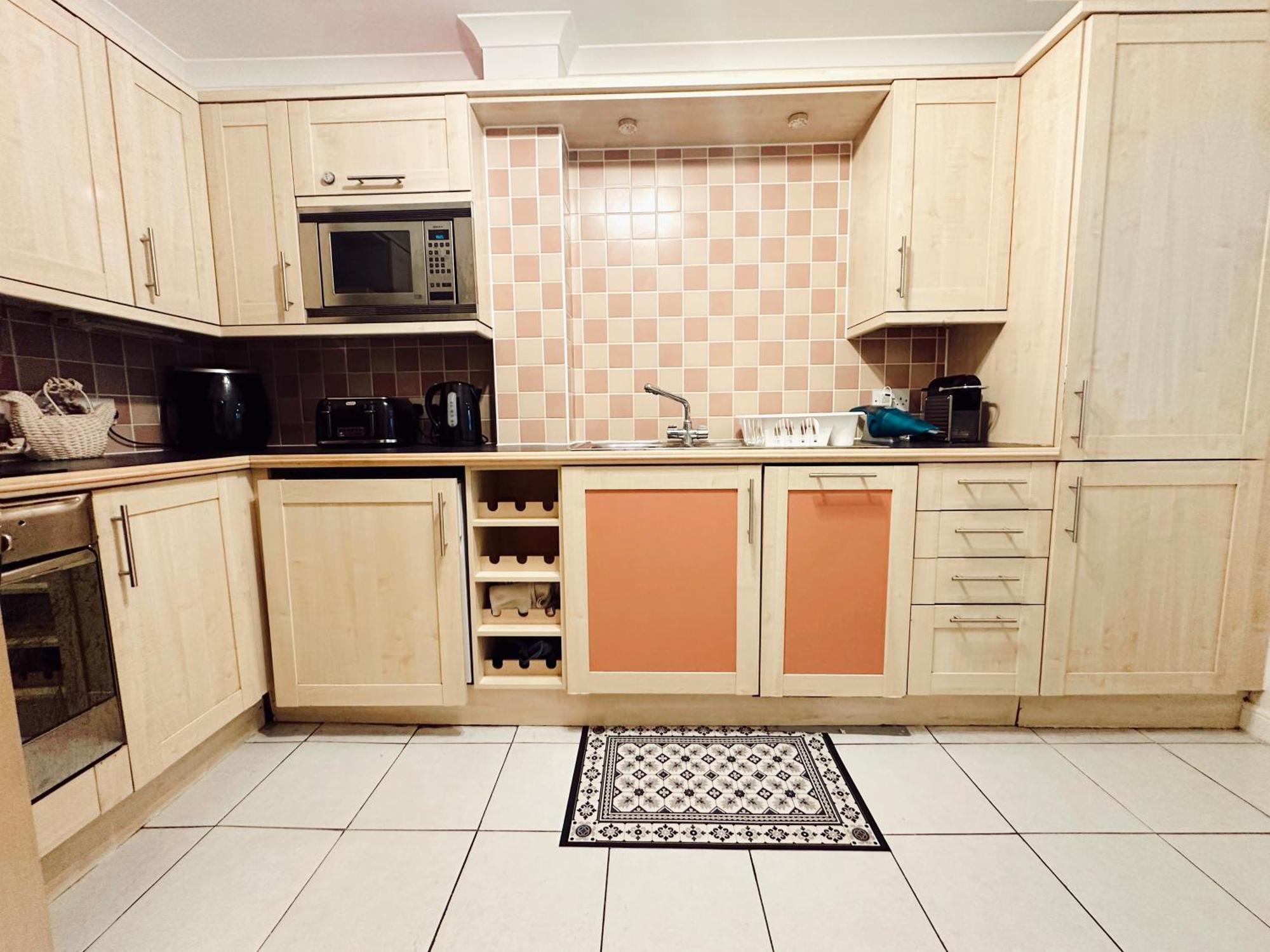 En-Suite Room 5Mins From Tower Bridge Londen Buitenkant foto